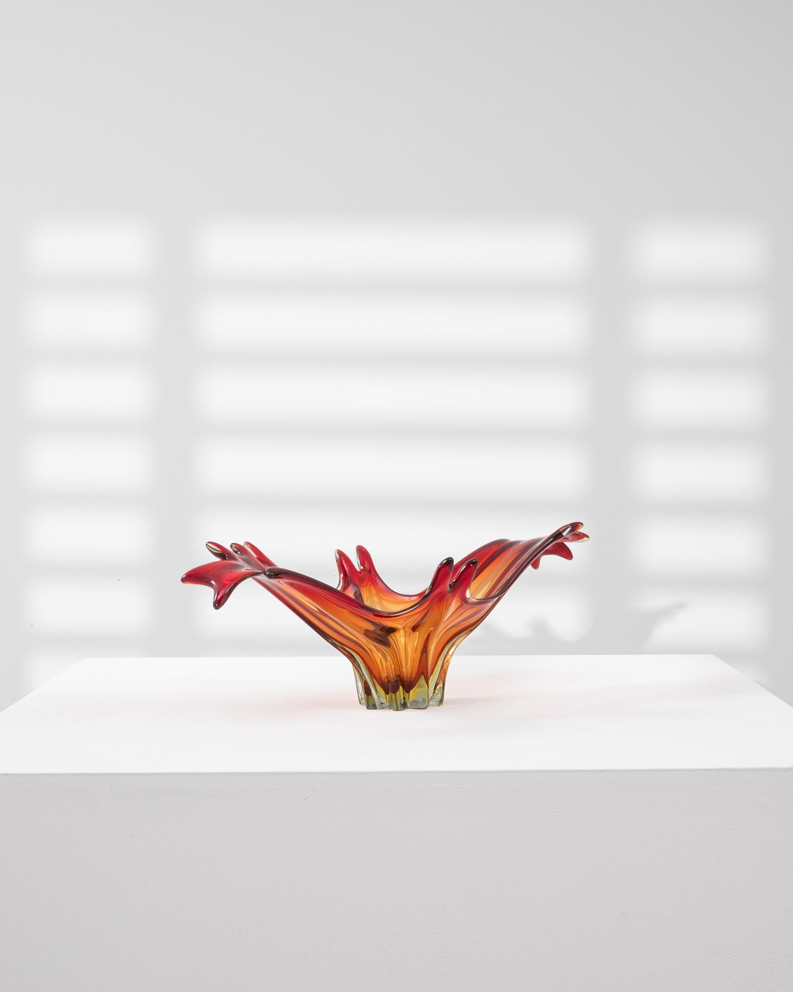 20th Century Italian Glass Plateau For Sale 5