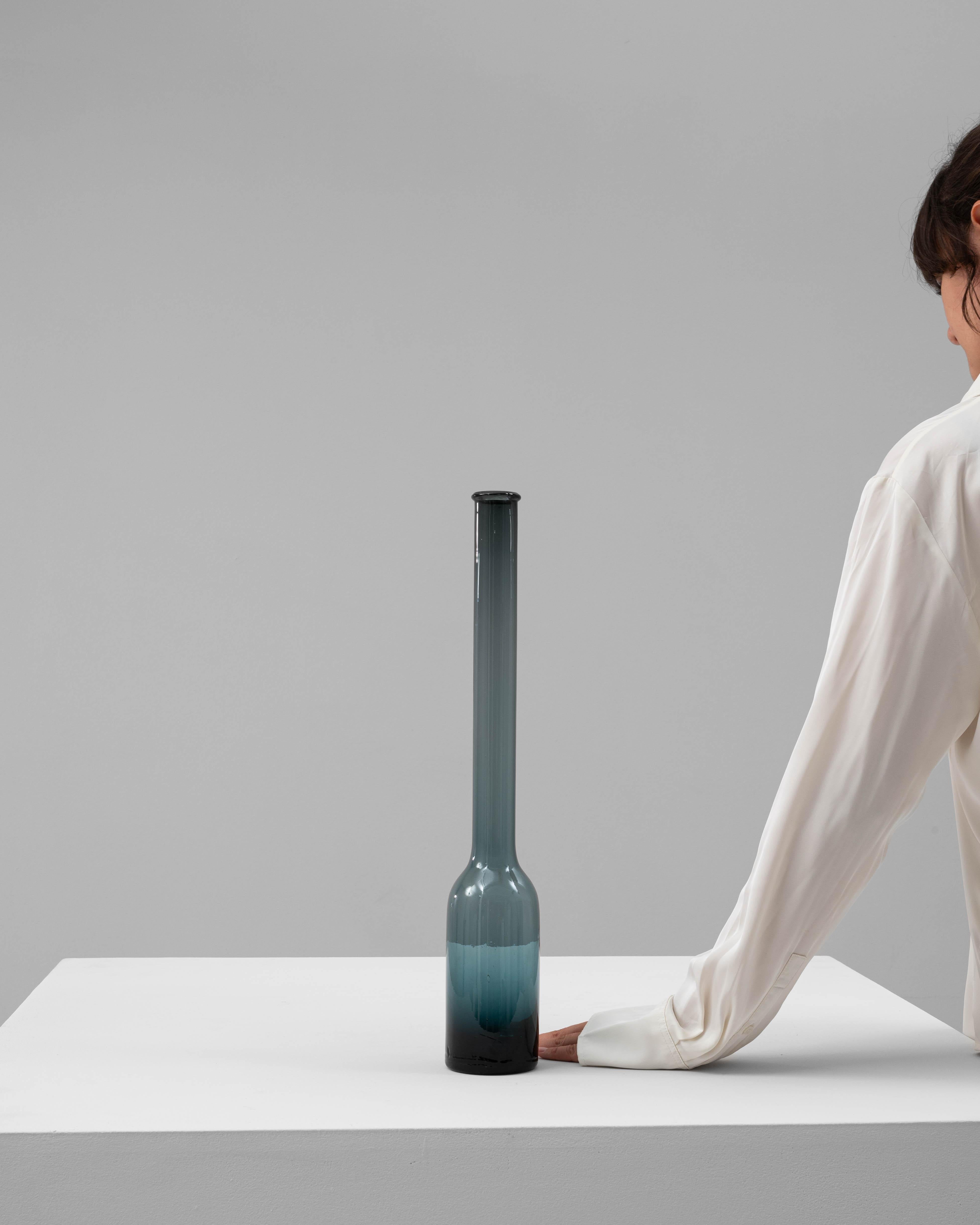 20ième siècle Vase en verre italien du 20e siècle en vente