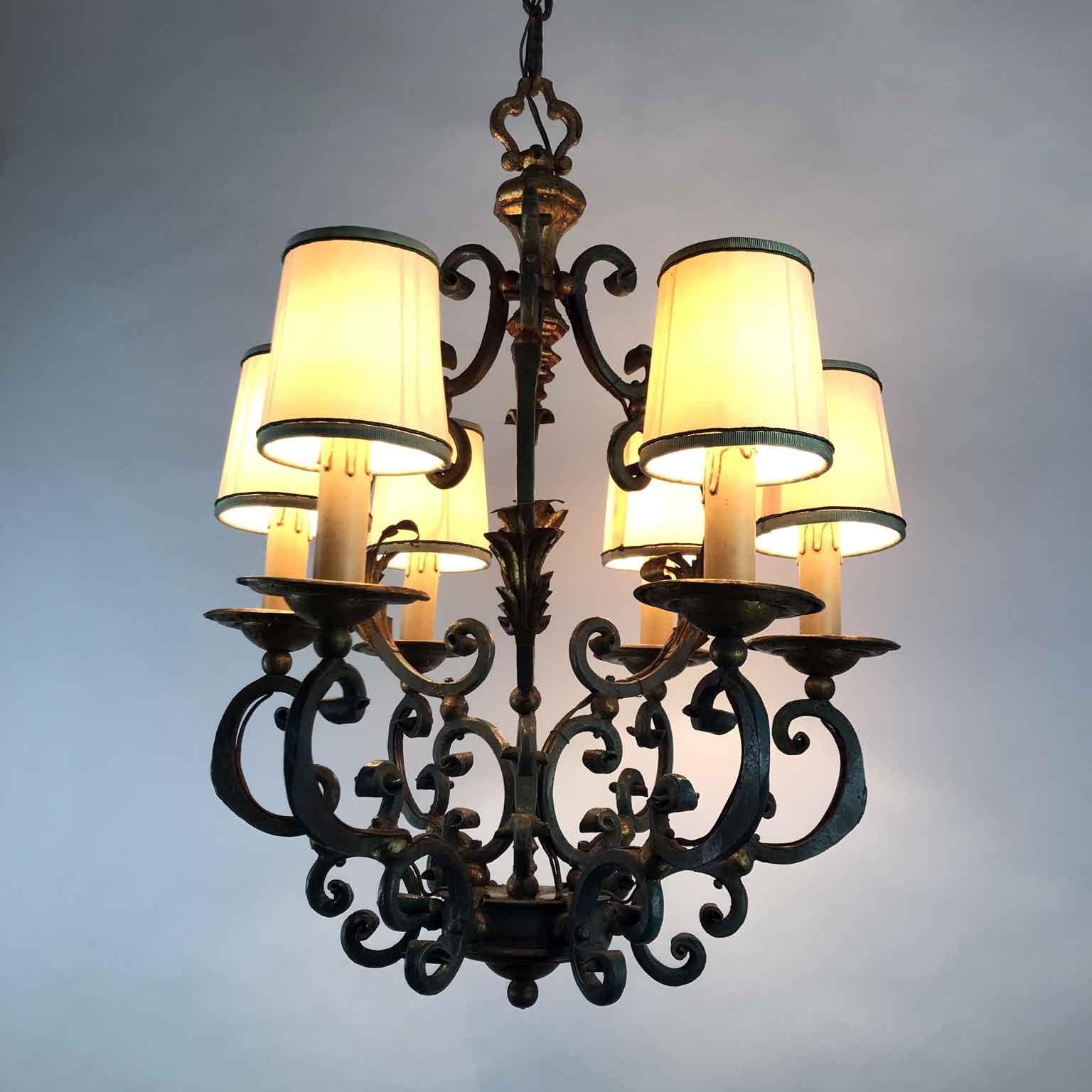 20th Century Italian Gray Painted Gilt-Leaf Wrought Iron Chandelier 5