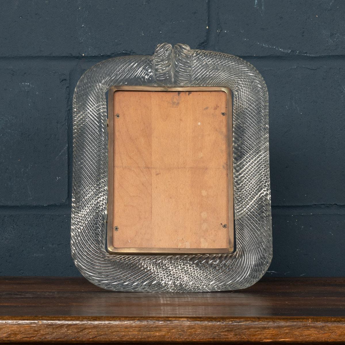 20th Century Italian Hand Blown Glass Photograph Frame Attributable to Venini In Good Condition In Royal Tunbridge Wells, Kent