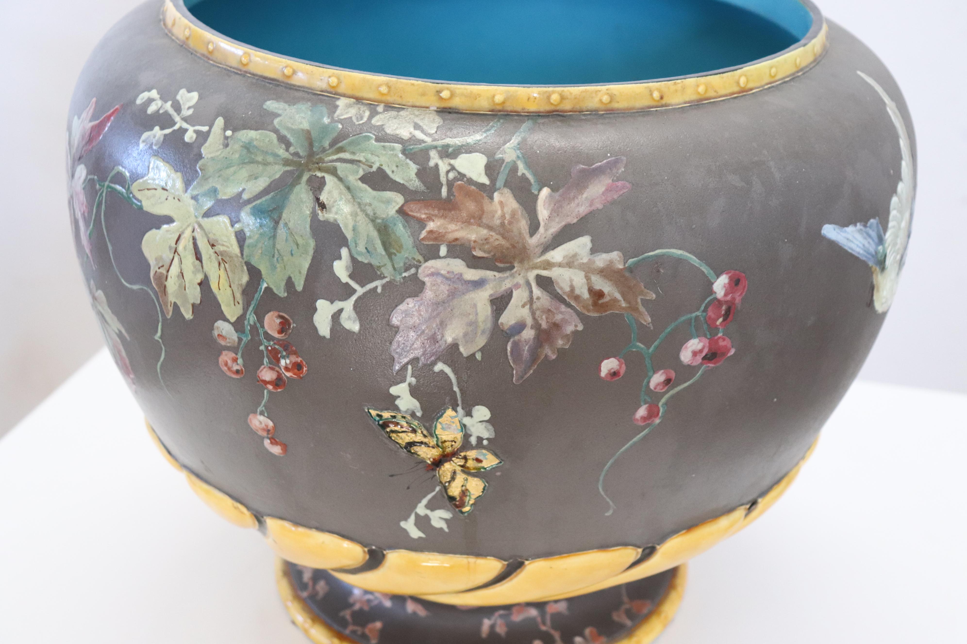 Hand-Painted 20th Century Italian Hand Painted Ceramic Vase For Sale
