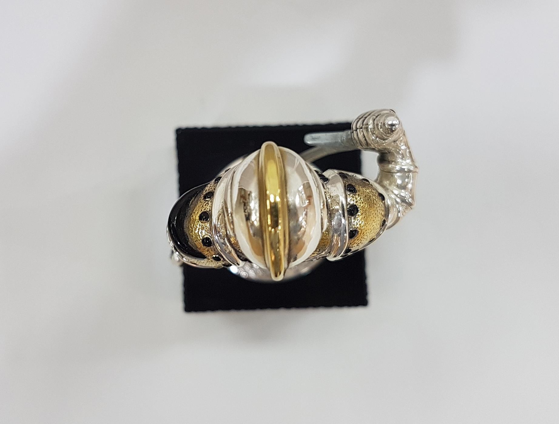 Siglo XX Italiano en Armadura de Plata de Ley Esmaltada sobre Base de Madera Decorada Plata esterlina en venta