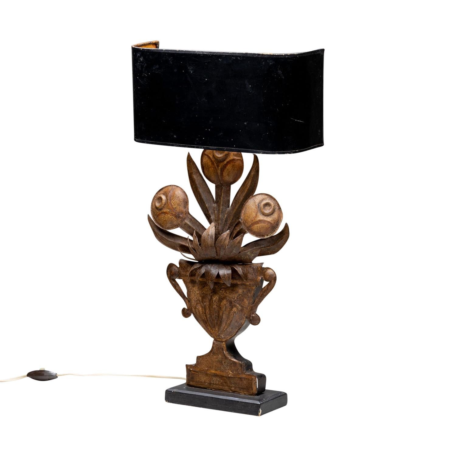 lampada da tavolo stile industriale
