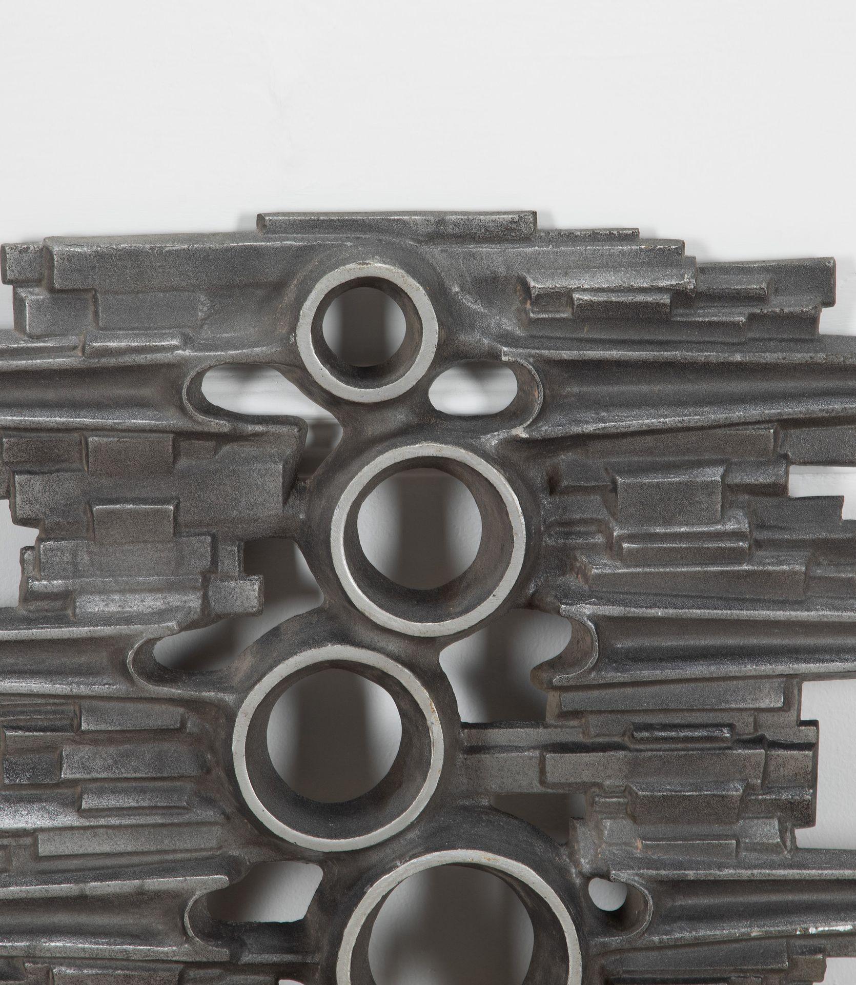 20th Century Italian Iron Brutalist Wall Decoration In Good Condition For Sale In Gloucestershire, GB