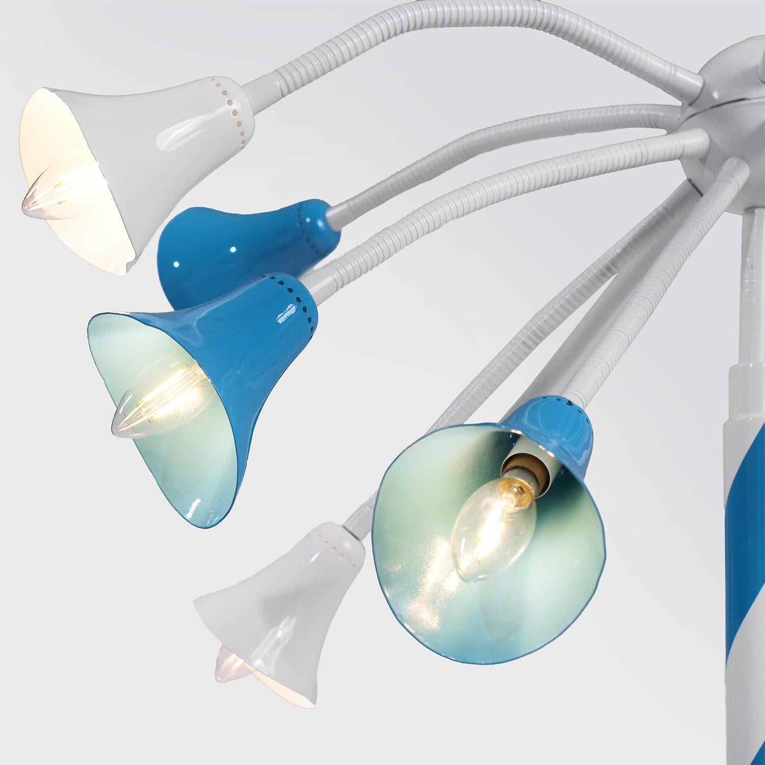 Mid-Century Modern 20th Century Italian Lacquered Metal, Aluminum Floor Lamp by Gino Sarfatti For Sale