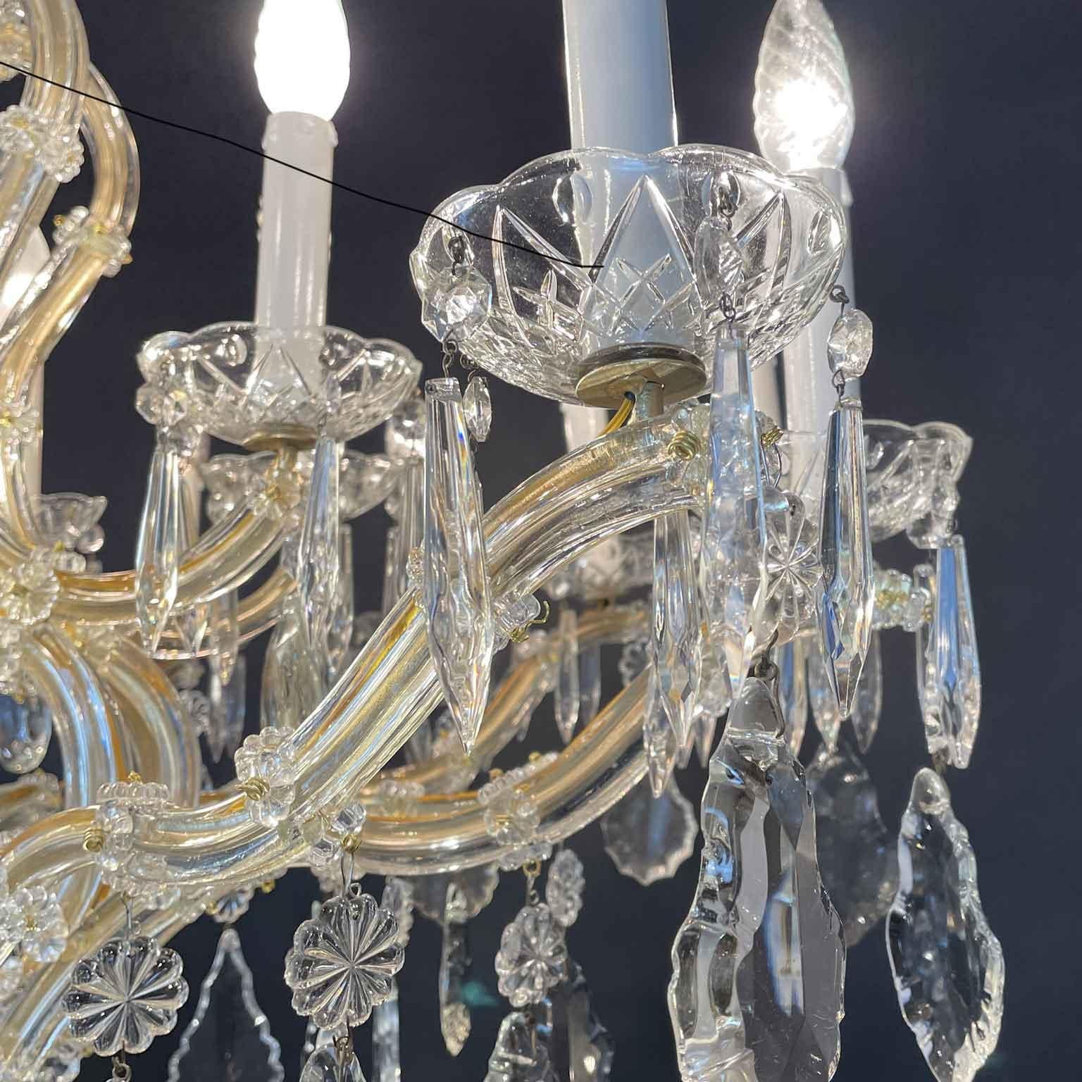 20th Century Italian Large Crystal Chandelier Hollywood Regency Style 22 Lights 9