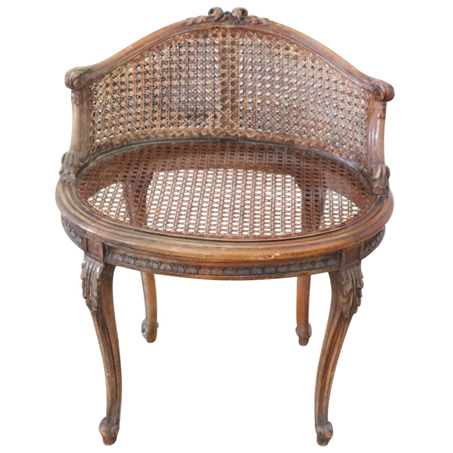 20th Century Italian Louis XV Style Chair with Canapé