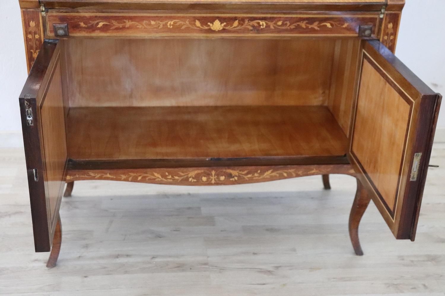 20th Century Italian Louis XV Style Inlaid Walnut Cabinet with Writing Desk For Sale 5