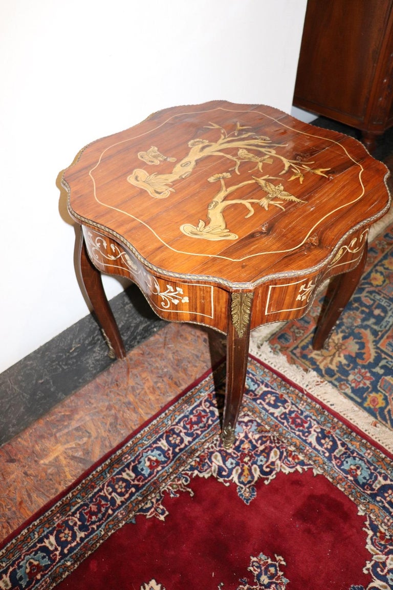 20th Century Italian Louis XV Style Inlay Wood and Golden Bronzes Coffee Table For Sale 4