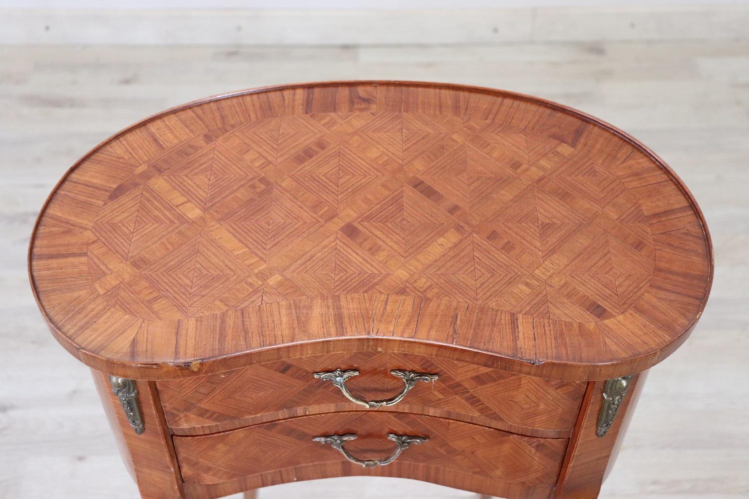 20th Century Italian Louis XV Style Inlay Wood Side Table or Nightstand In Good Condition In Casale Monferrato, IT
