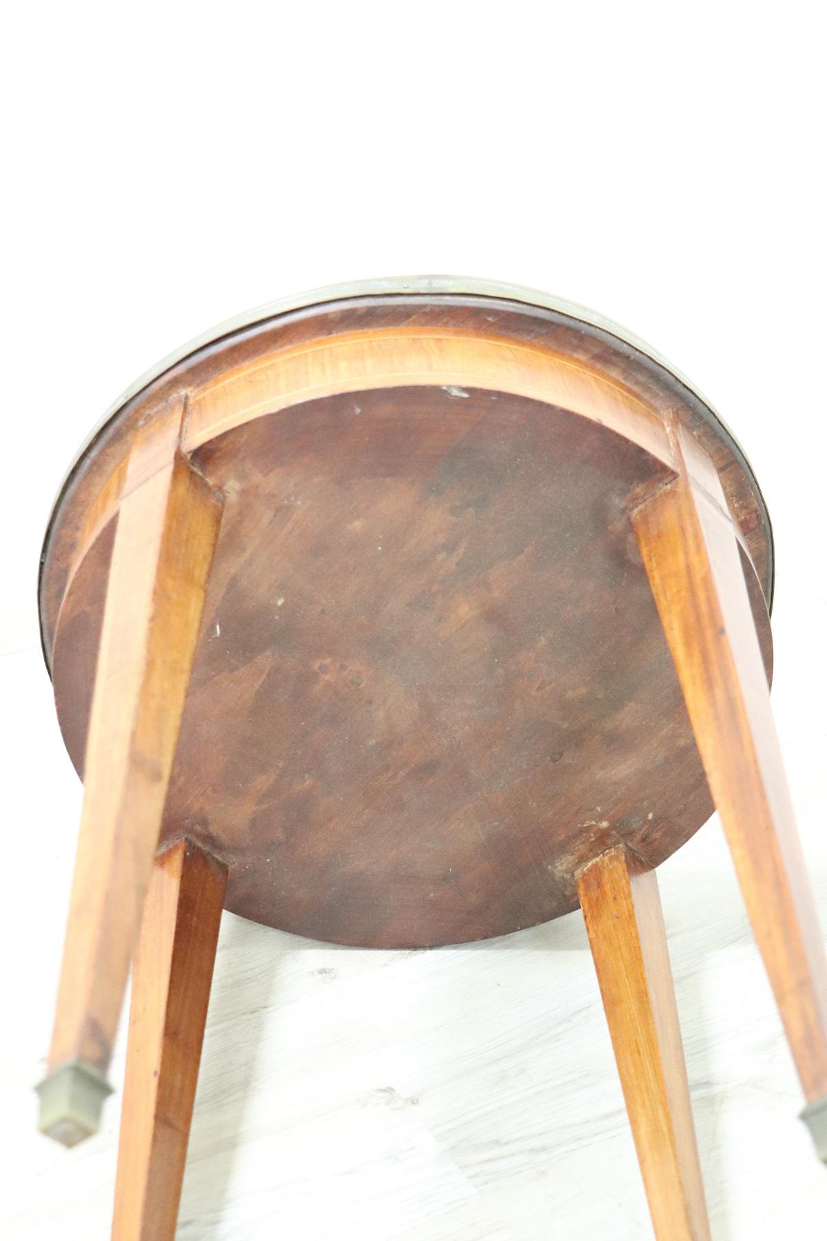 20th Century Italian Louis XVI Style Inlay Walnut Coffee Table or Side Table 6