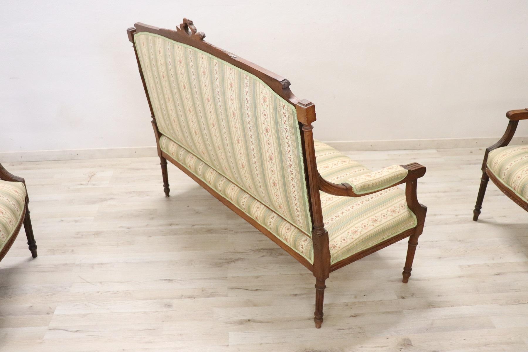 Mid-20th Century 20th Century Italian Louis XVI Style Sofa or Settee