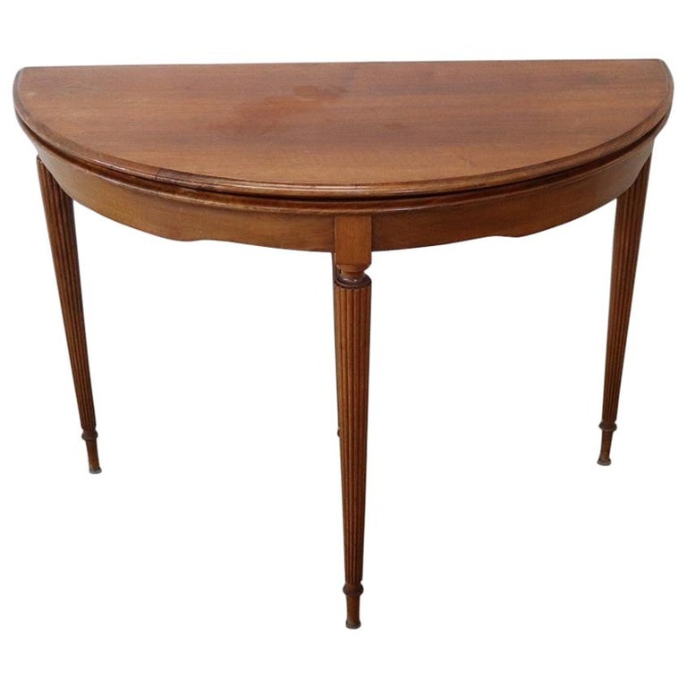 20th Century Italian Louis XVI Style Walnut Tilt-Top Console Table For Sale