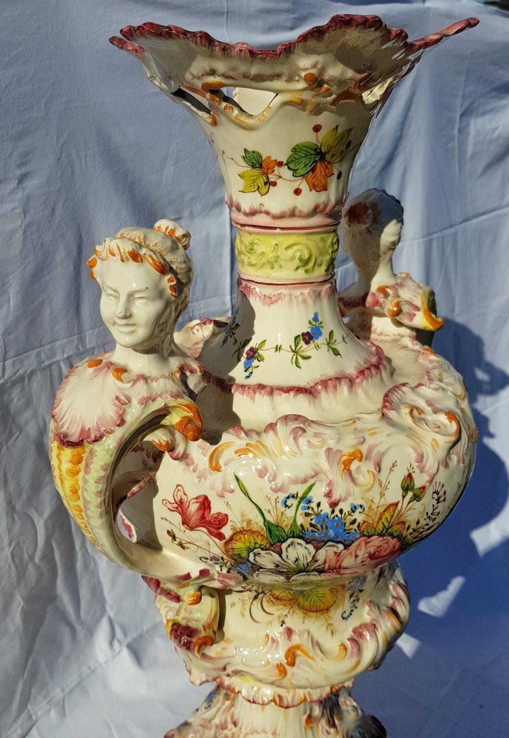 20th Century Italian Majolica Center Vase, Italy Liberty Art Nouveau Bassano For Sale 1