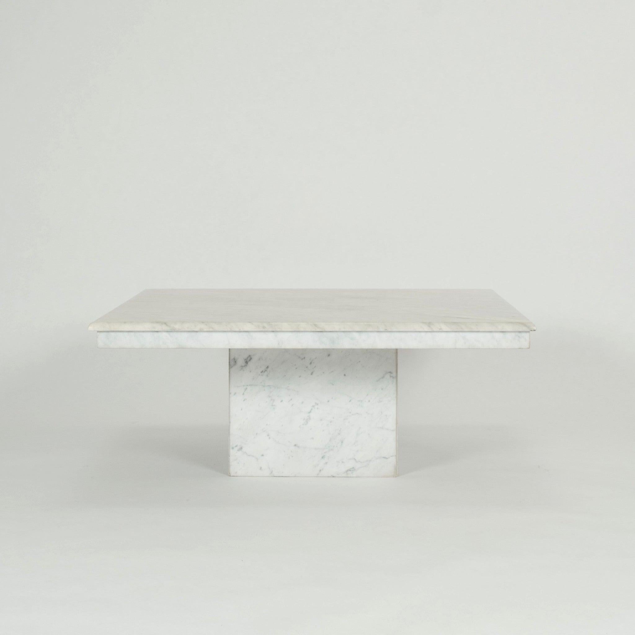 Cocktail Tables in marmo italiano del XX secolo In condizioni buone in vendita a Houston, TX