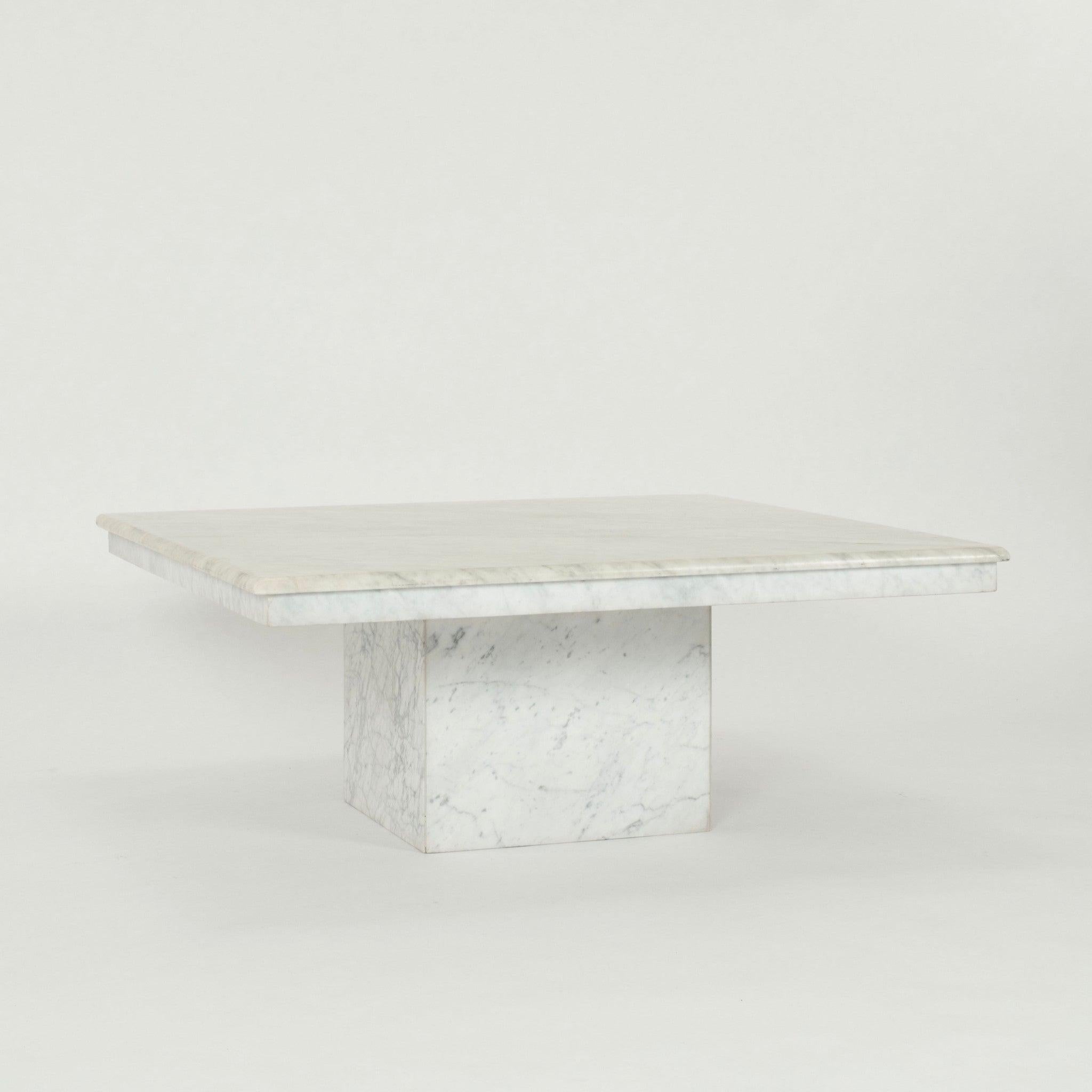 Marmo Cocktail Tables in marmo italiano del XX secolo in vendita
