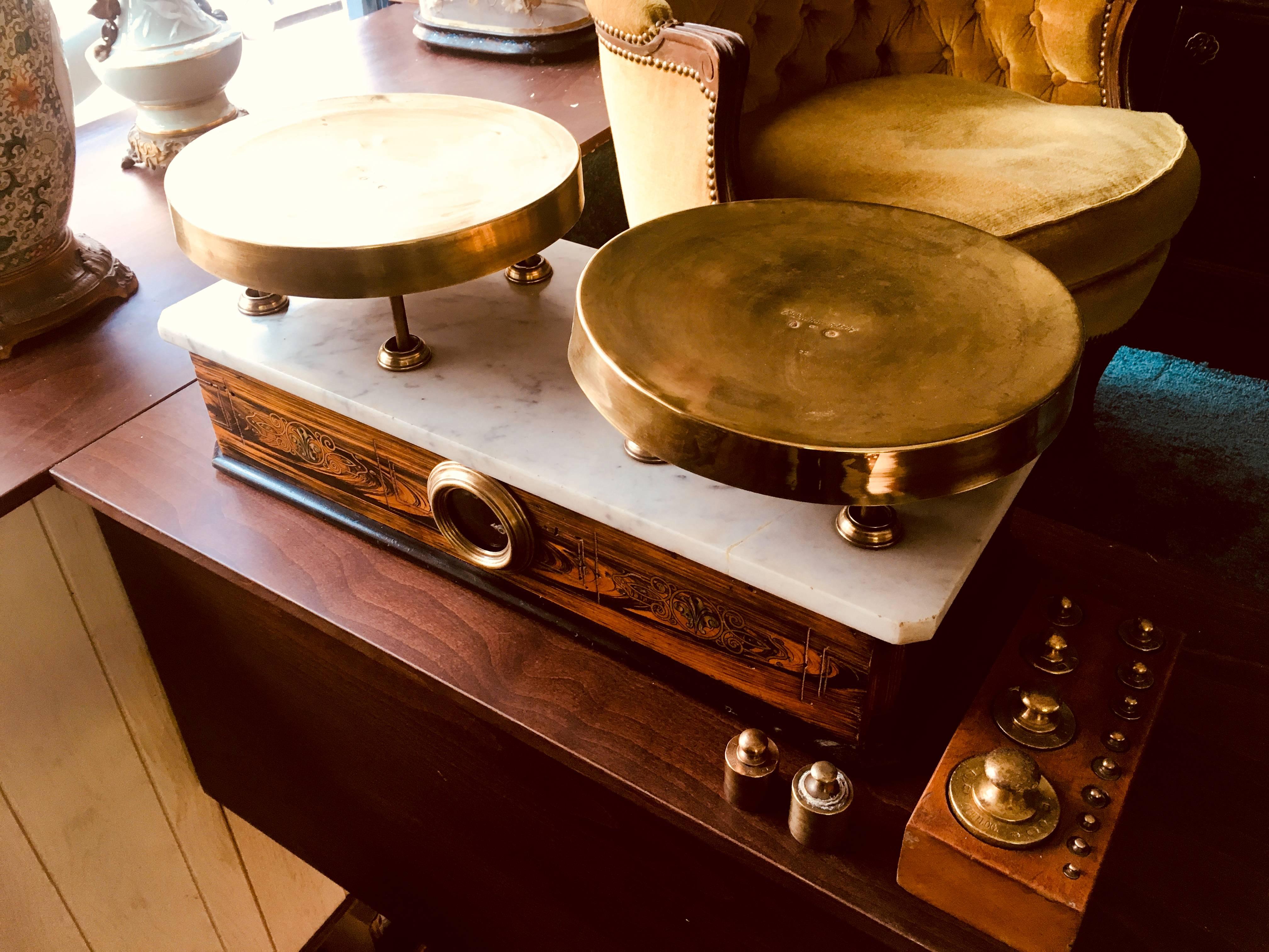 20th Century Italian Marble-Top Balance Scale with Complete Set of Weights In Good Condition In Sofia, BG
