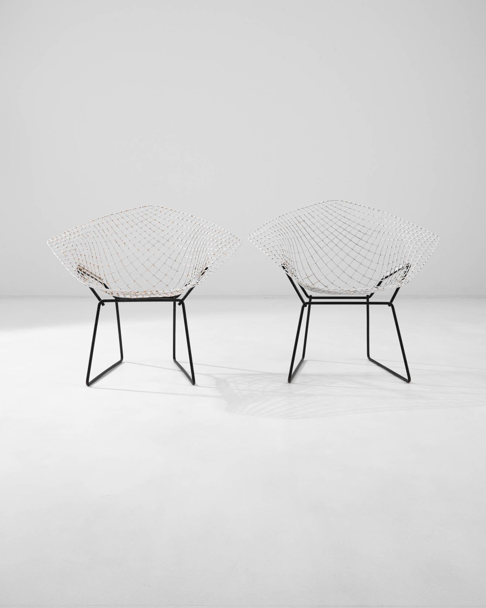 20th Century Italian Metal Chairs Created by H. Bertoia, a Pair  In Good Condition For Sale In High Point, NC