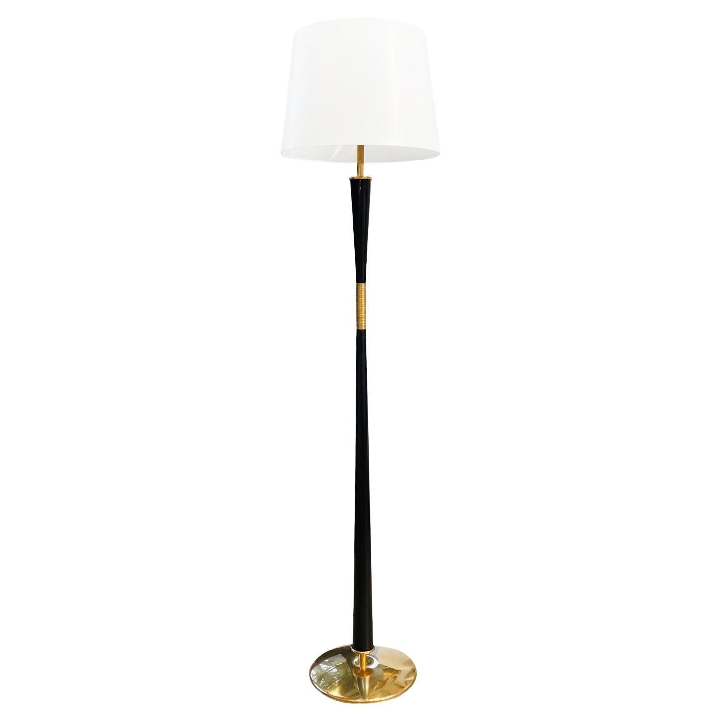 20th Century Italian Mid-Century Modern Iron Floor Lamp - Vintage Brass Light