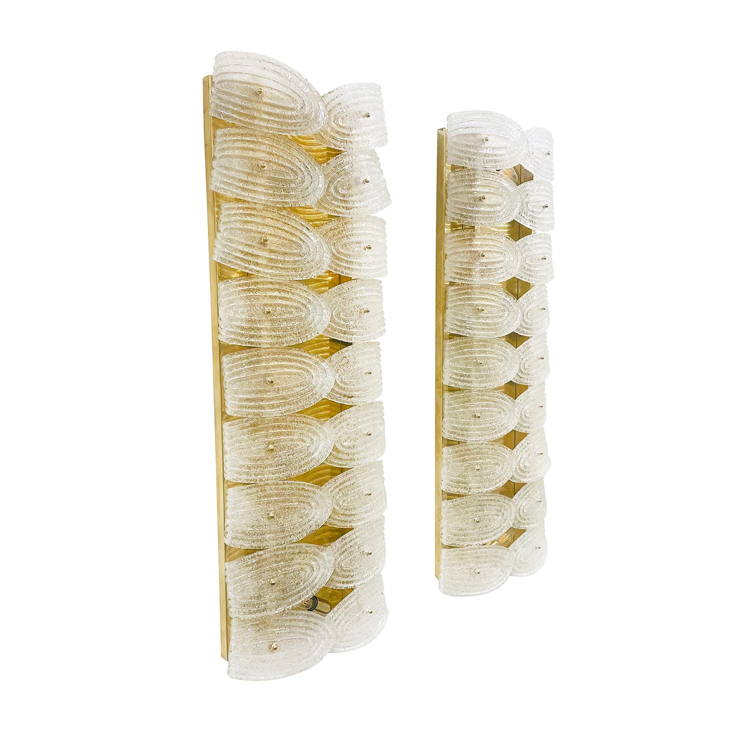 Mid-Century Modern 20th Century Italian Pair of Large Mid-Century Leaf Murano Glass Wall Scones For Sale