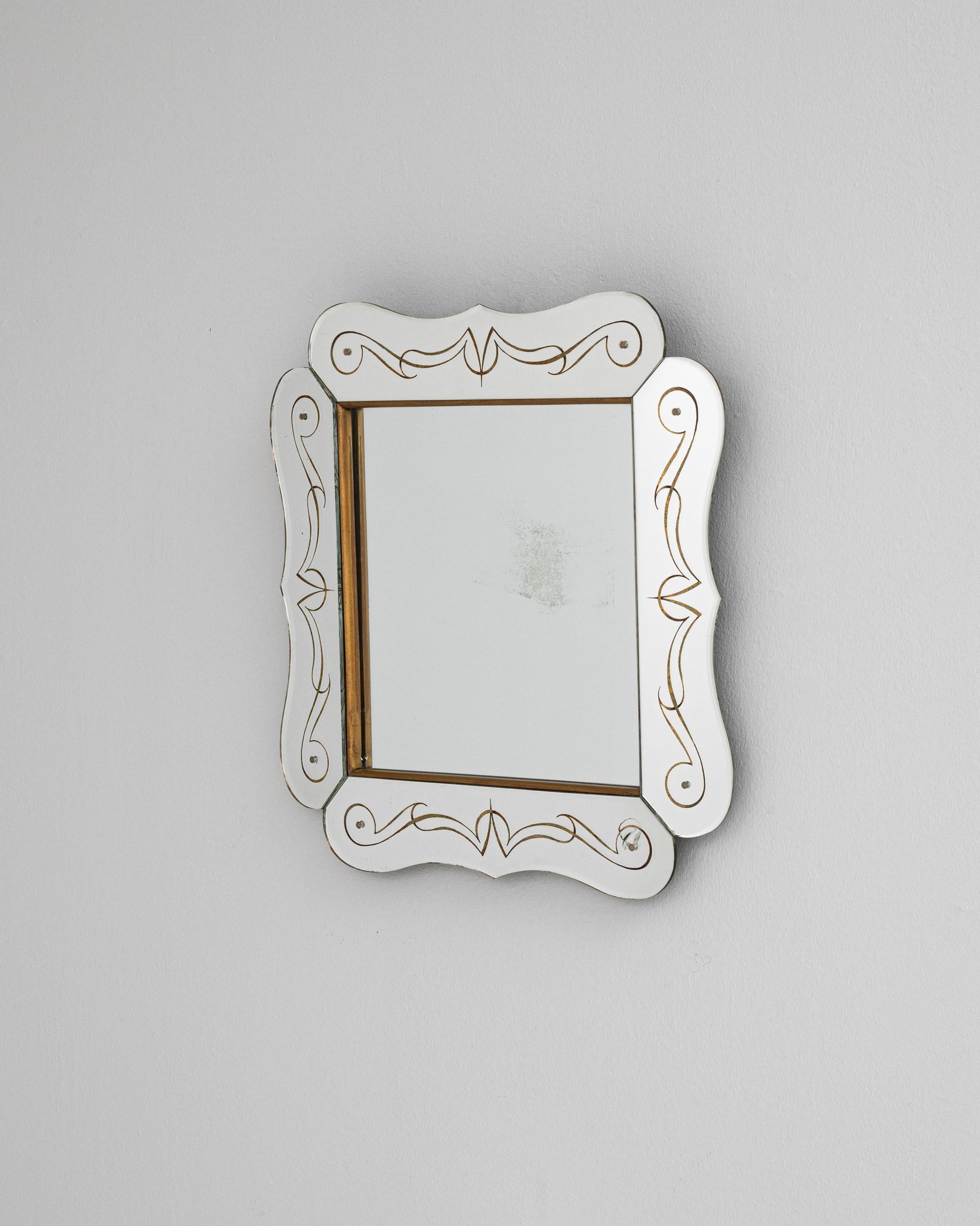 Miroir italien du 20e siècle Bon état - En vente à High Point, NC