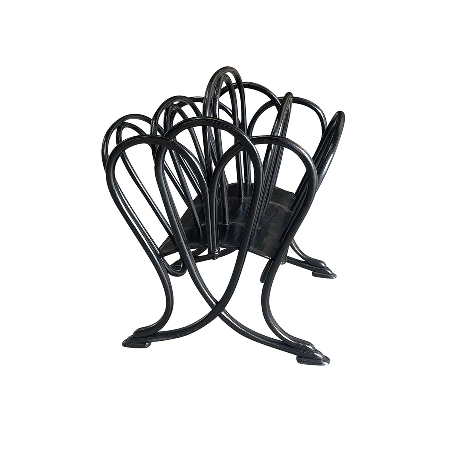 Hand-Crafted 20th Century Italian Modern Bamboo Magazine Holder - Vintage Black Book Rack For Sale