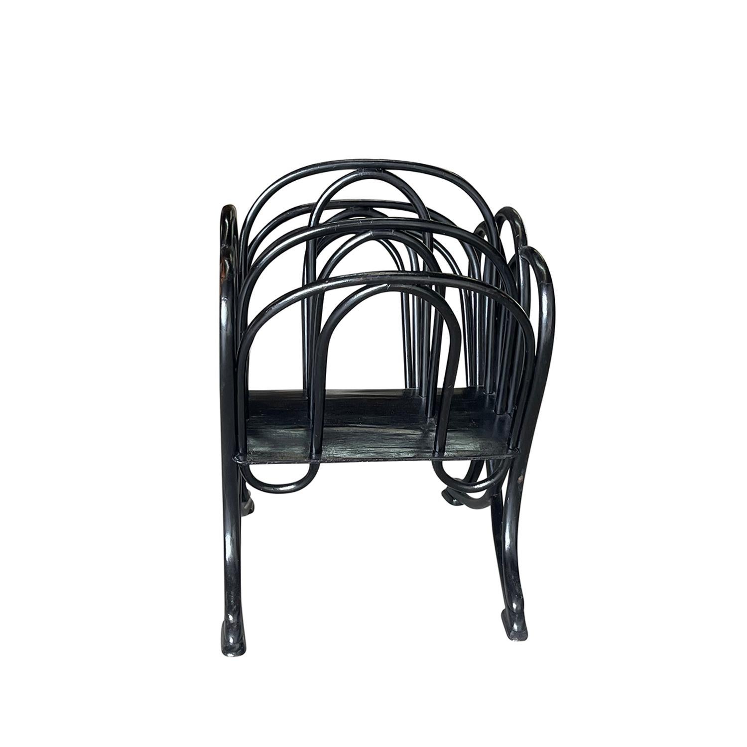 20th Century Italian Modern Bamboo Magazine Holder - Vintage Black Book Rack For Sale 1