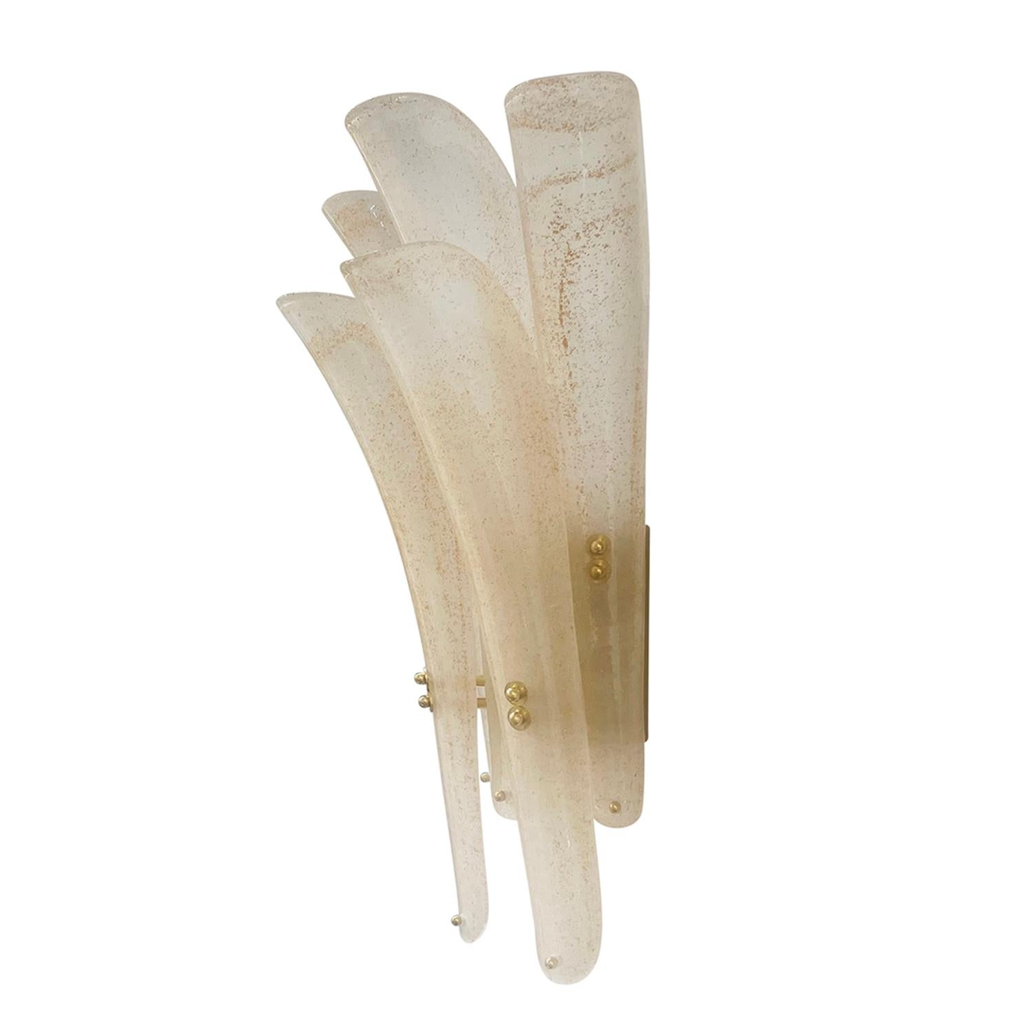 20. Jahrhundert Italienische Moderne Paar Tulpen aus mattiertem Murano-Glas Wandaufhänger (Moderne der Mitte des Jahrhunderts)