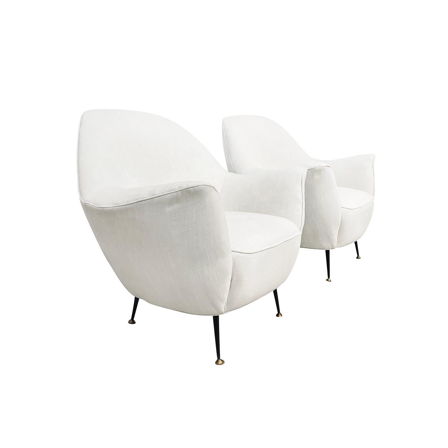 Mid-Century Modern 20th Century Italian Modern Pair of Vintage Sculptural Club Chairs For Sale
