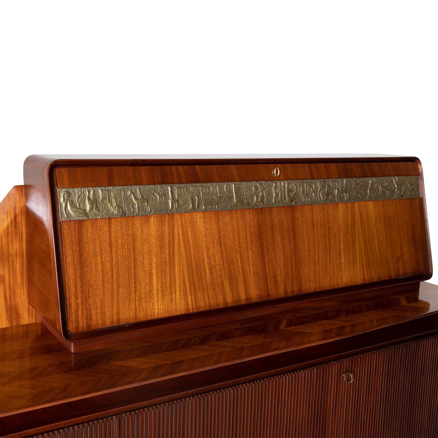 20. Jahrhundert Italienische Moderne Rosenholz-Credenza - Vintage Dry Bar von Mobili Cantù im Angebot 6