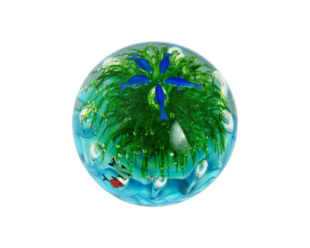 20Th Century Italian Murano Art Glass Paperweight In Good Condition For Sale In New York, NY
