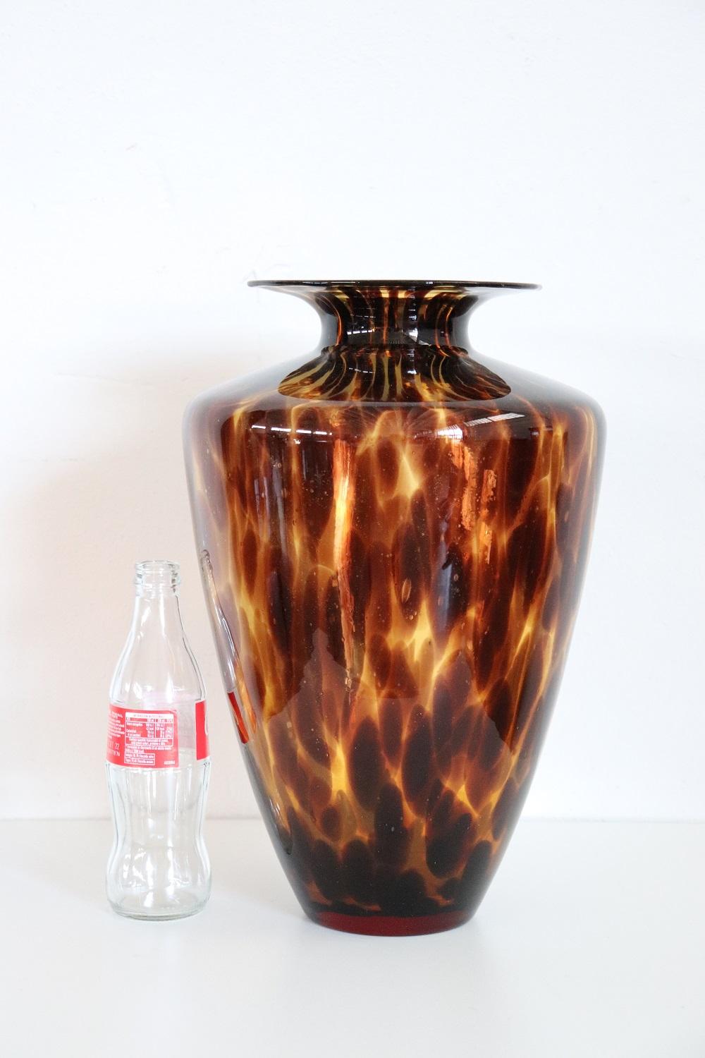 Fin du 20e siècle Grand vase d'art italien en verre de Murano du 20ème siècle, couleur œil de tigre en vente