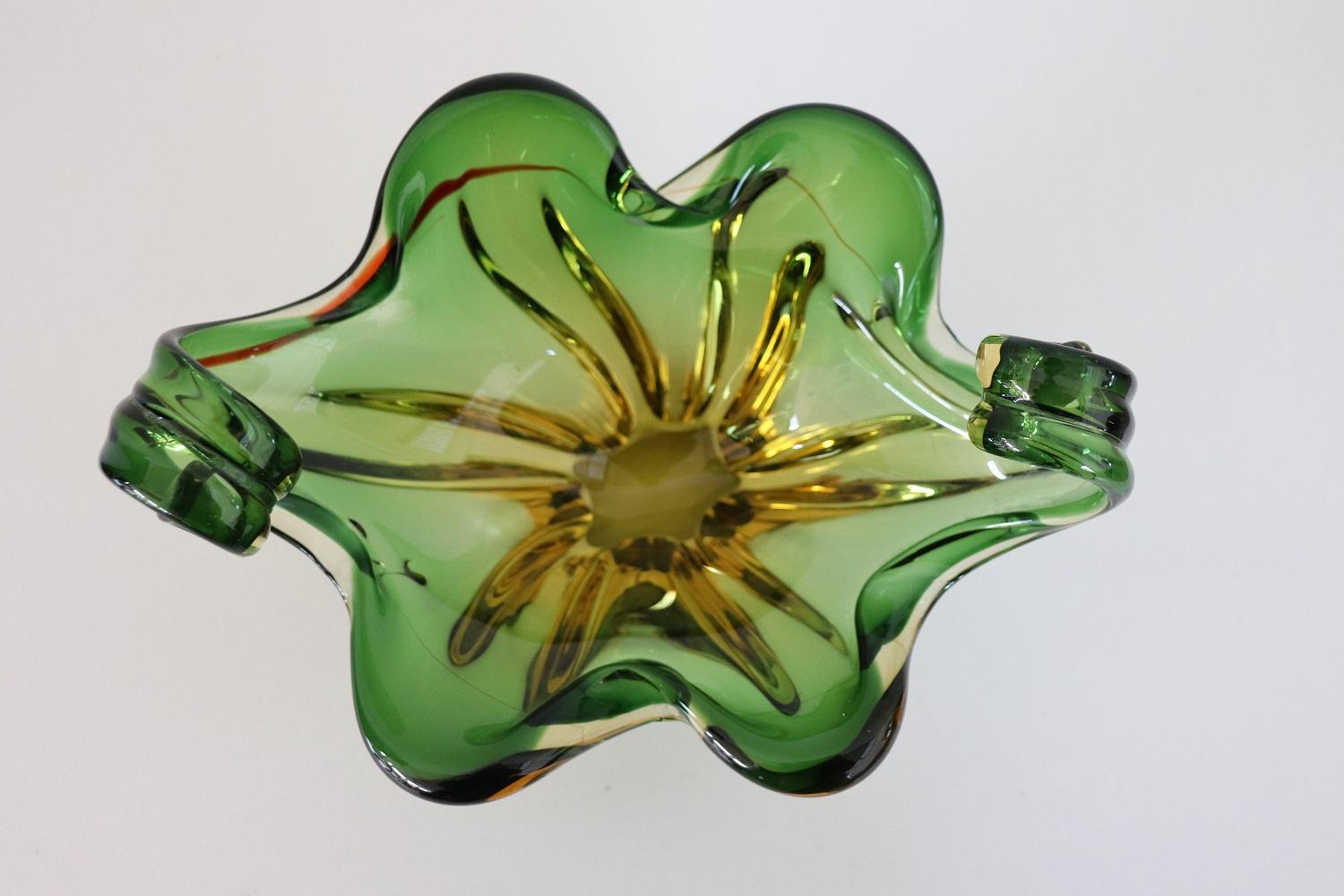 20th Century Italian Murano Artistic Glass Vase or Pocket Emptier, 1960s 2