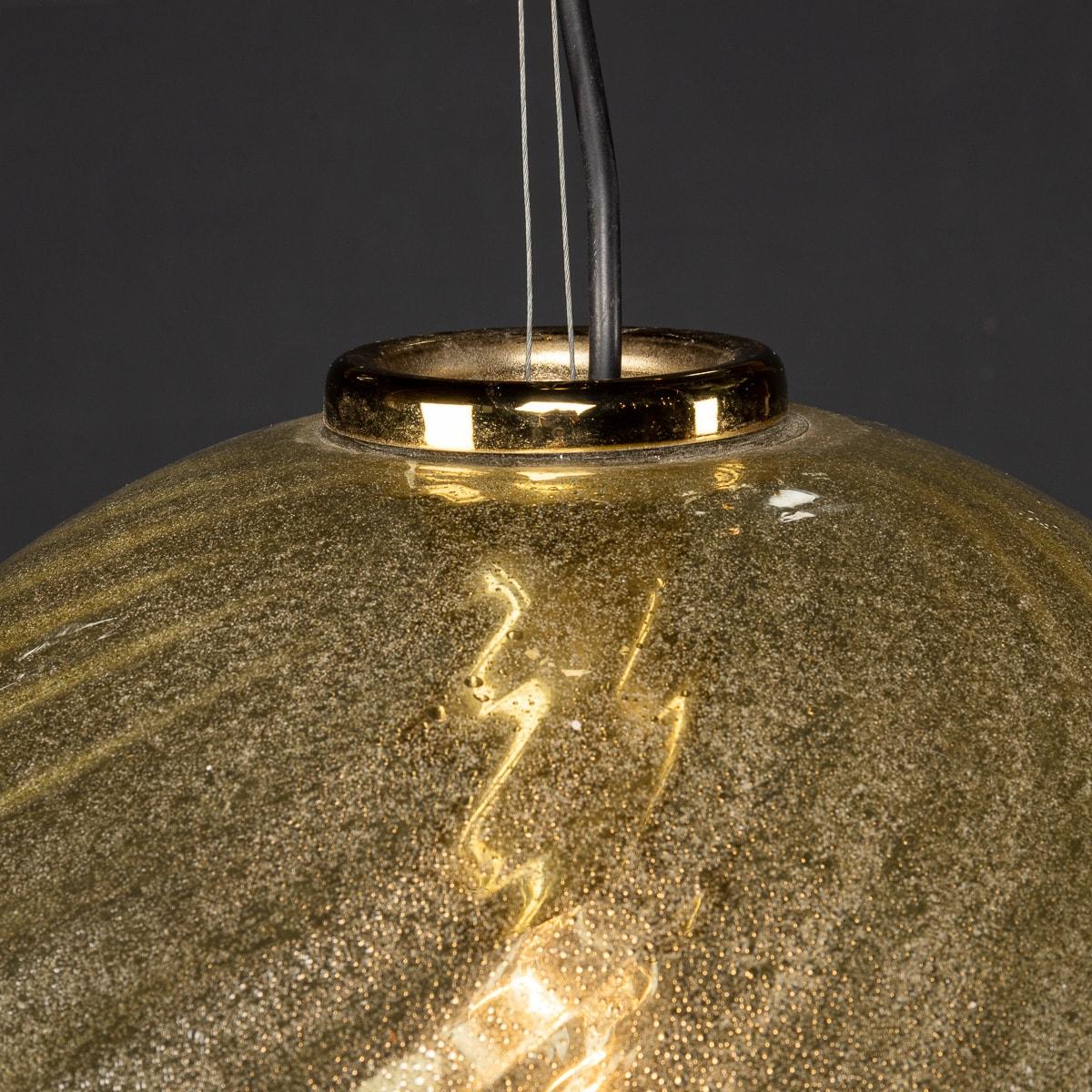 20th Century Italian Murano Glass Bowl Shaped Pendant Light by AVMazzega, C.1970 For Sale 4