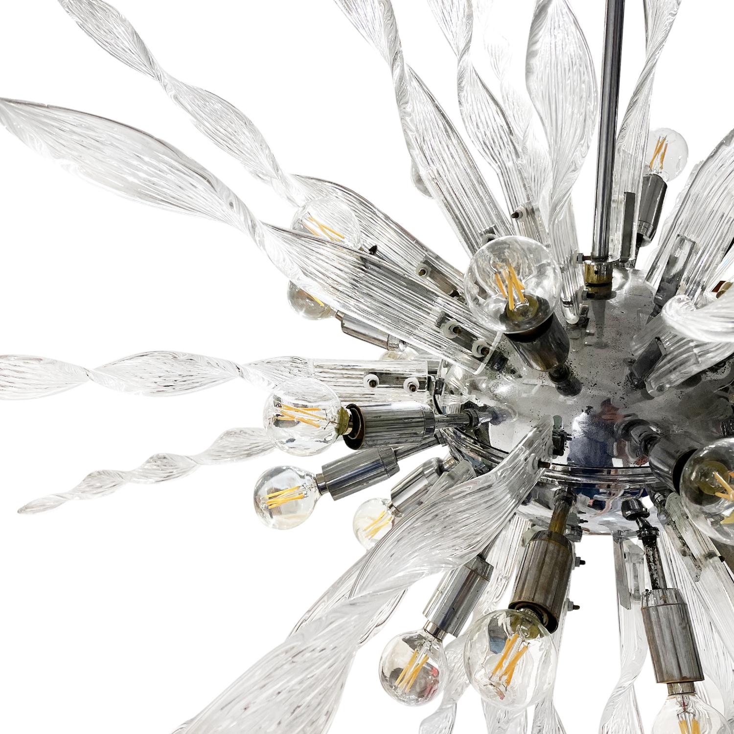 Metal 20th Century Italian Murano Glass Sputnik Light in the Style of Barovier & Toso For Sale