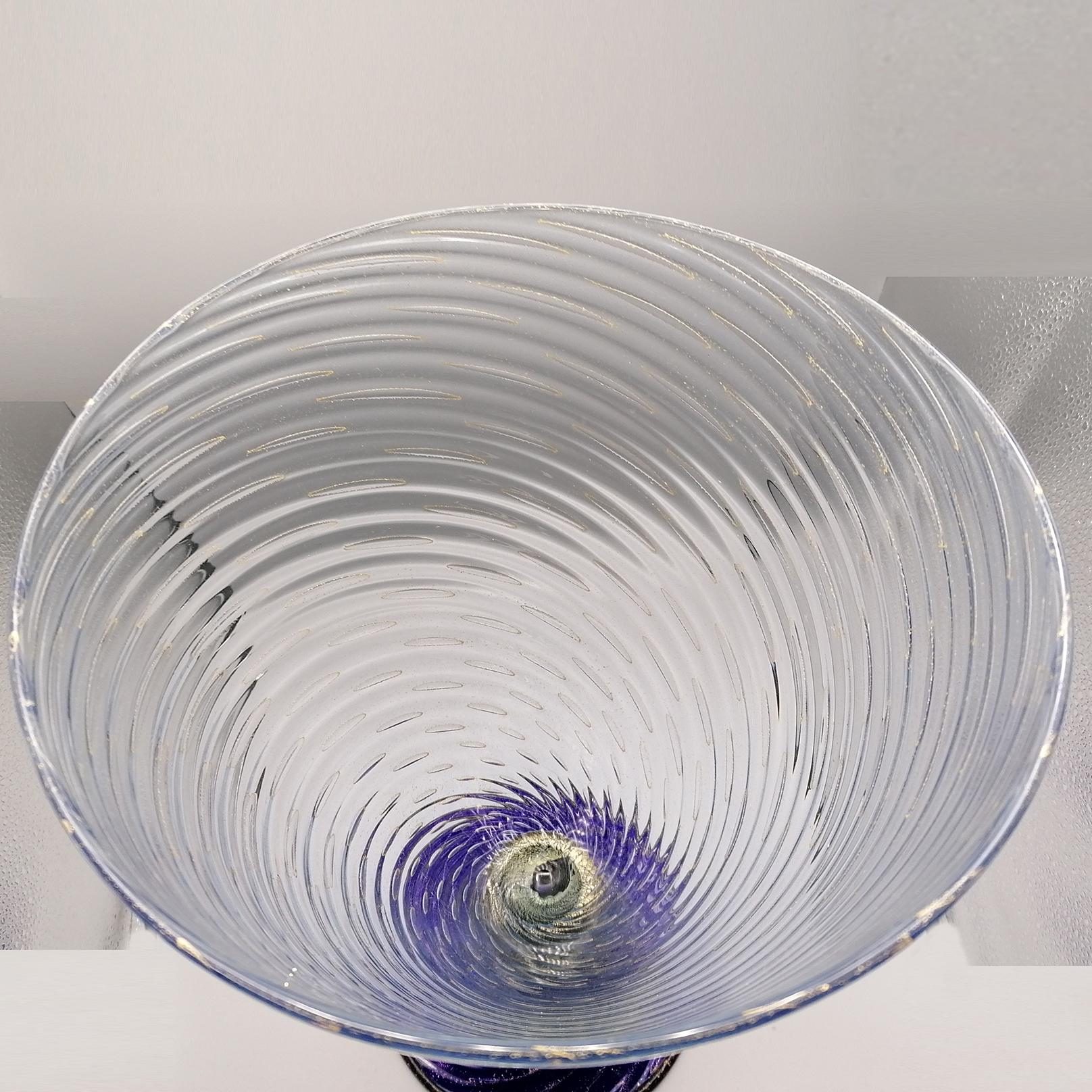 Fait main Vase italien en verre de Murano du XXe siècle