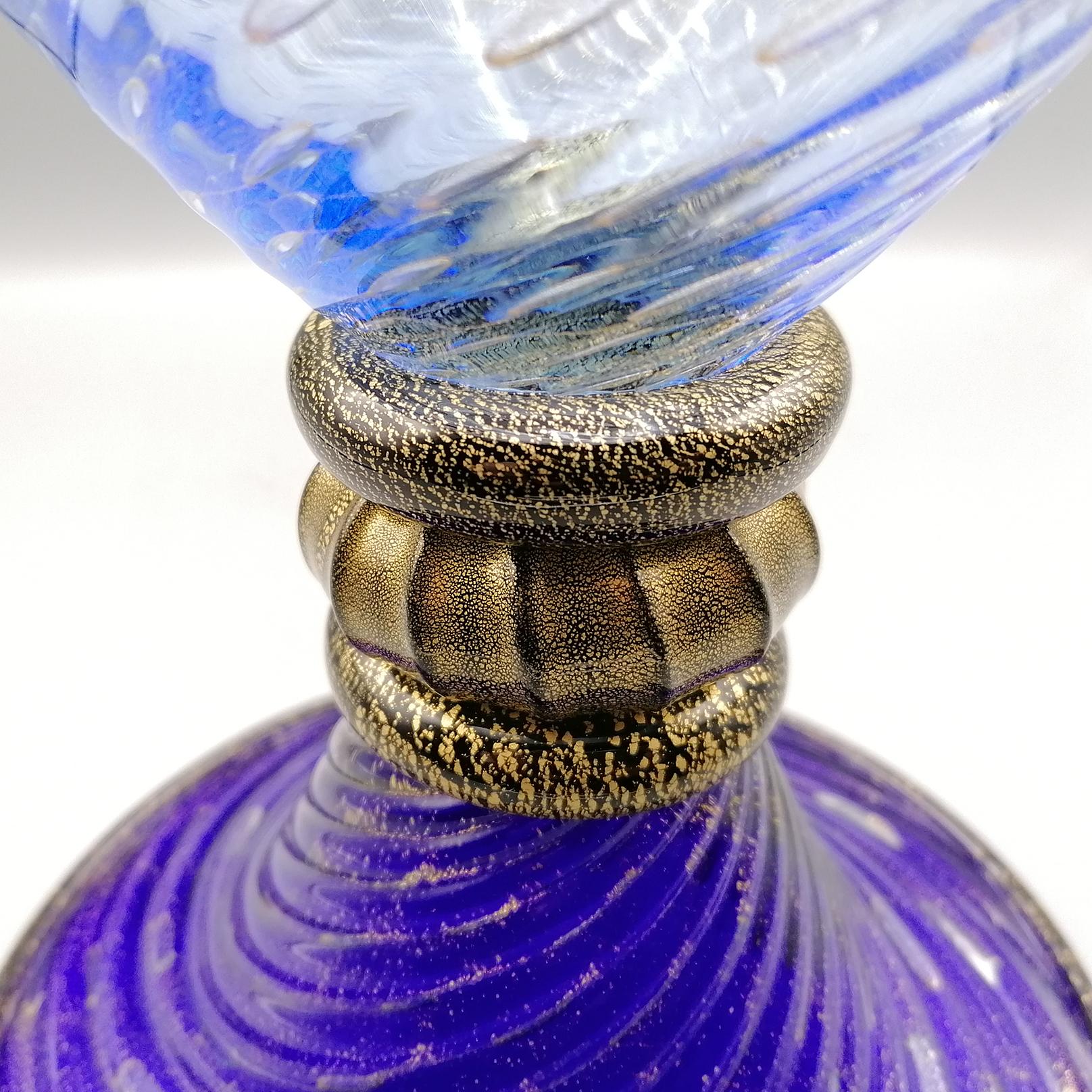 Vase aus italienischem Muranoglas des 20. Jahrhunderts im Zustand „Hervorragend“ in VALENZA, IT