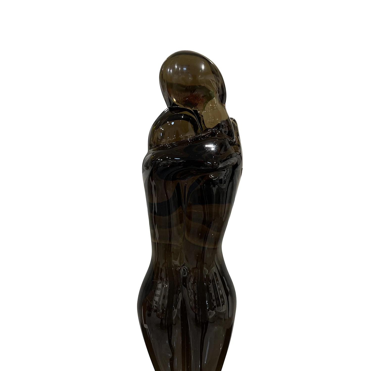 Italienische Murano-Skulptur eines liebenden Paares aus dem 20. Jahrhundert von Pino Signoretto (Handgefertigt)