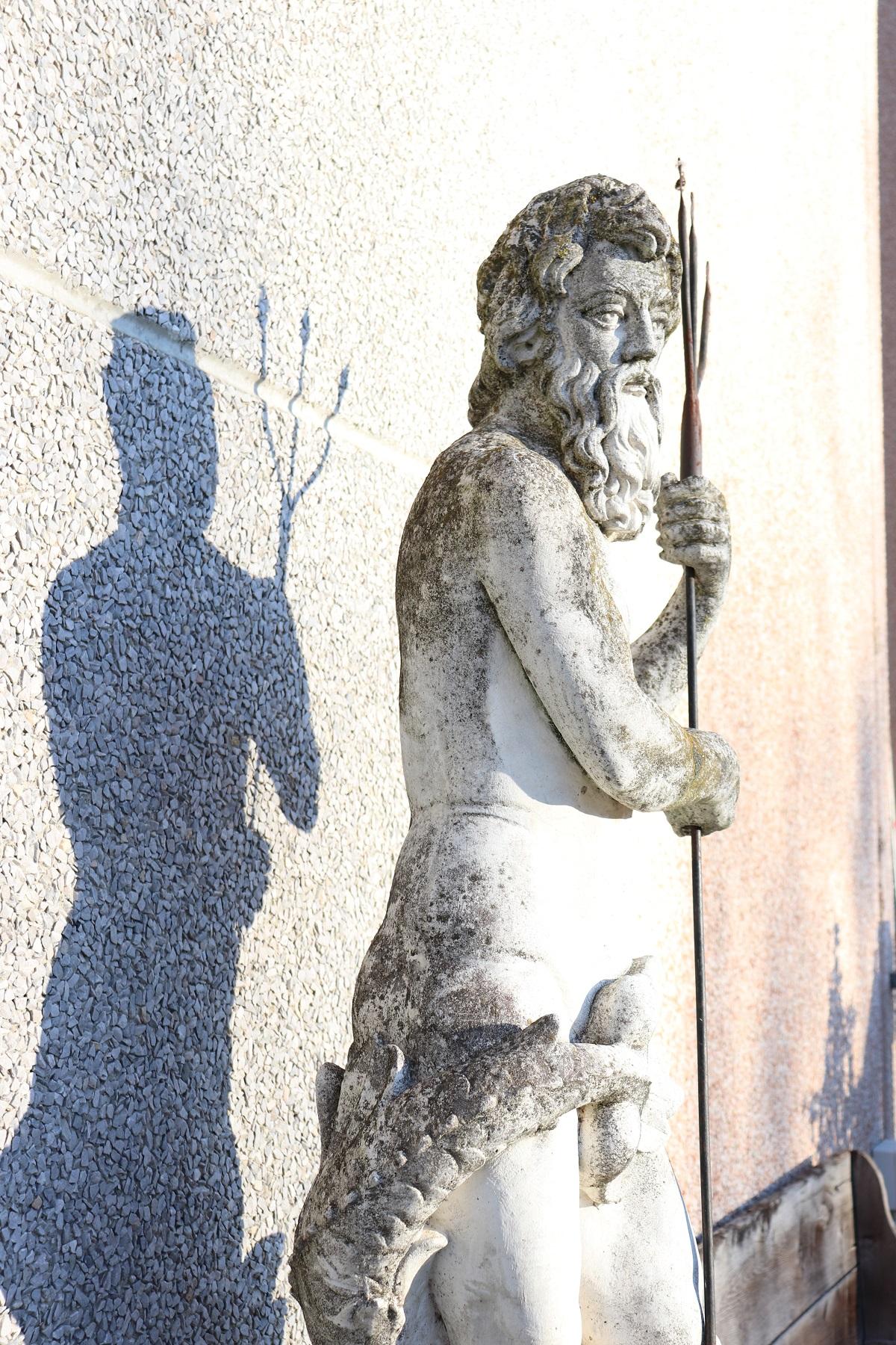 20th Century Italian Neoclassical Stone Garden Statue and Fountain 2