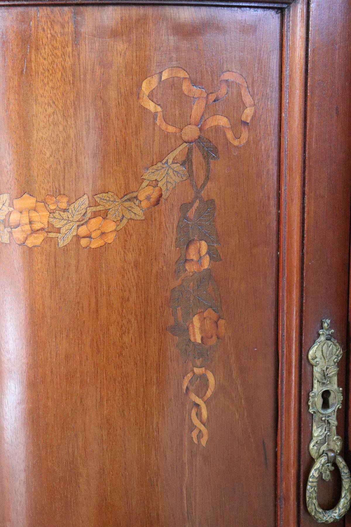 20th Century Italian Neoclassical Style Inlaid Cherrywood Sideboard or Buffet 4