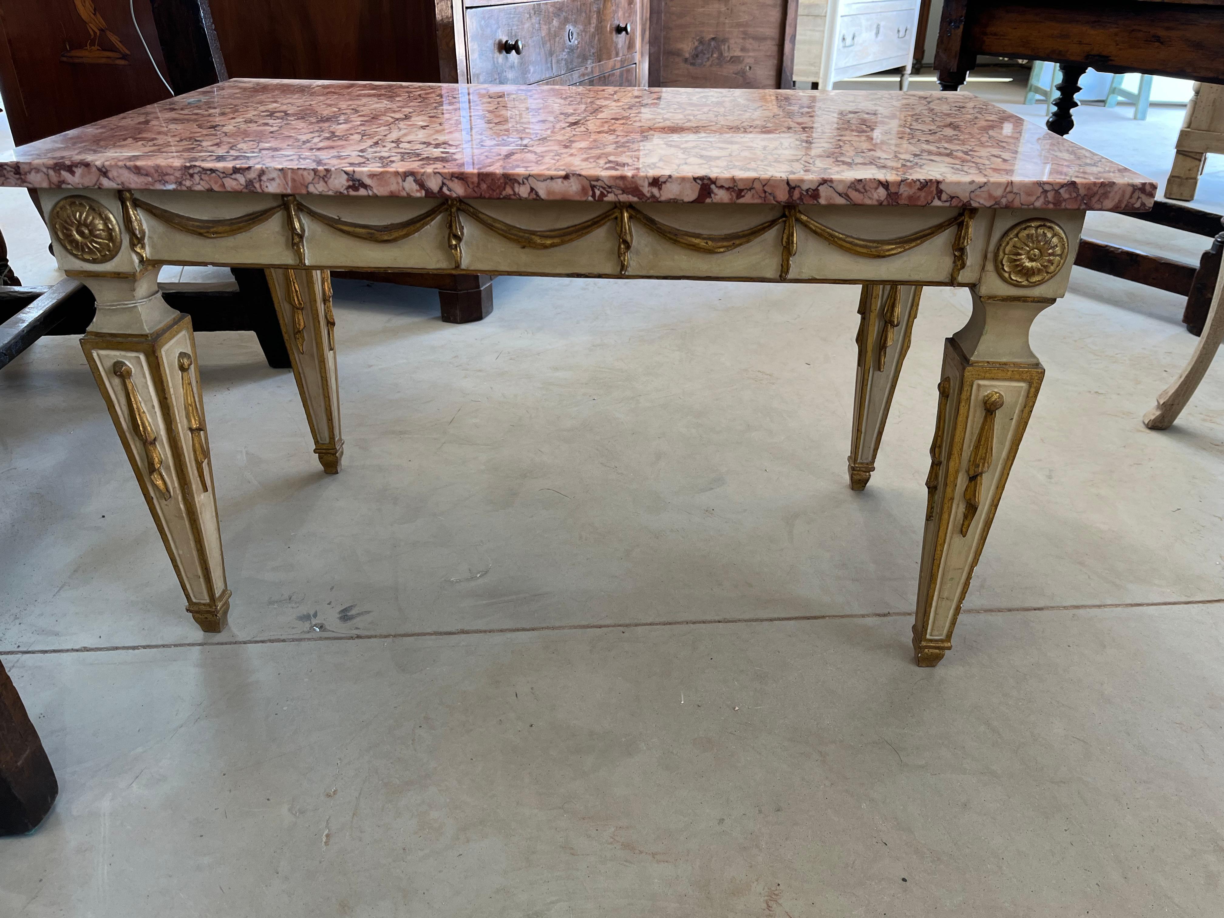20th Century Italian Neoclassical Style Painted Coffee Table With Marble Top For Sale 2