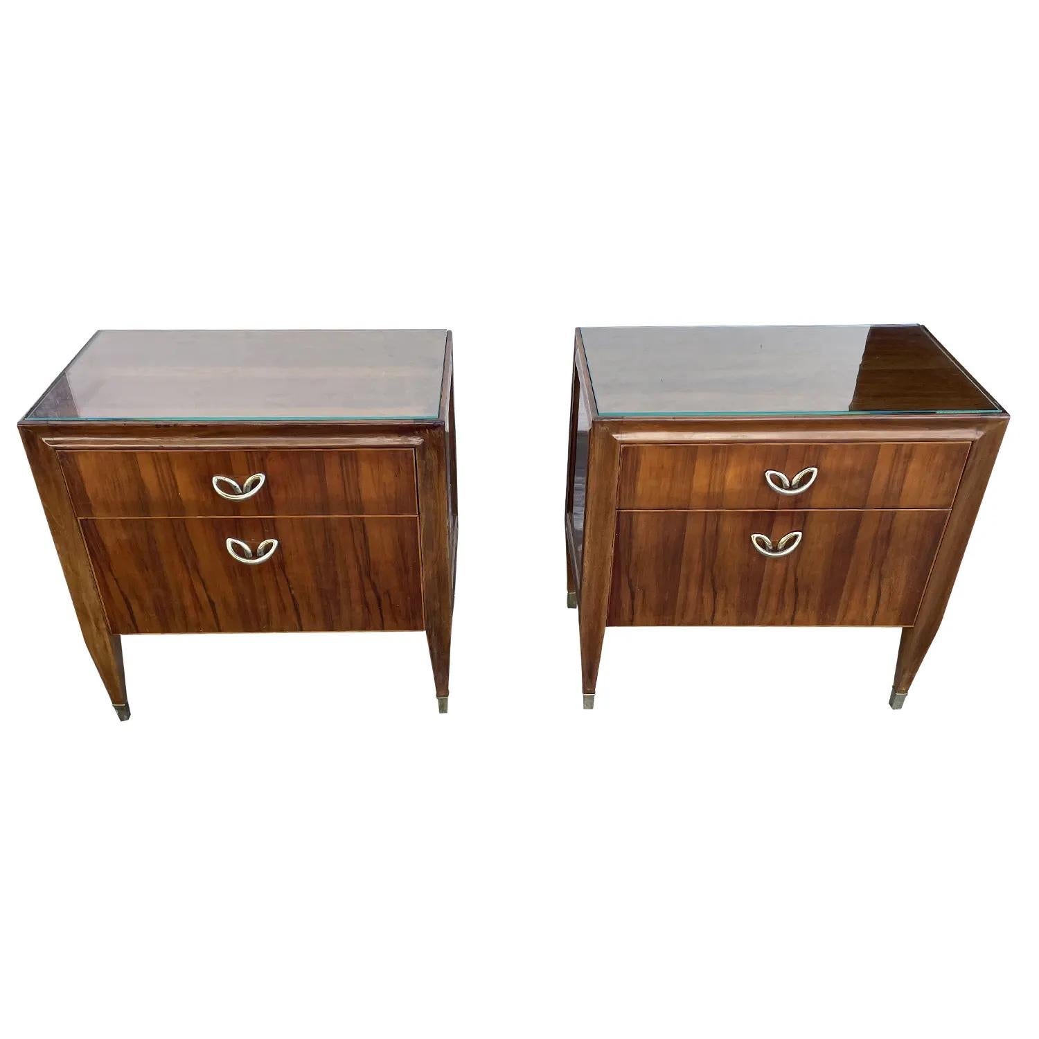 Hand-Carved 20th Century Italian Nightstands, Walnut, Brass Bedside Tables by Paolo Buffa For Sale