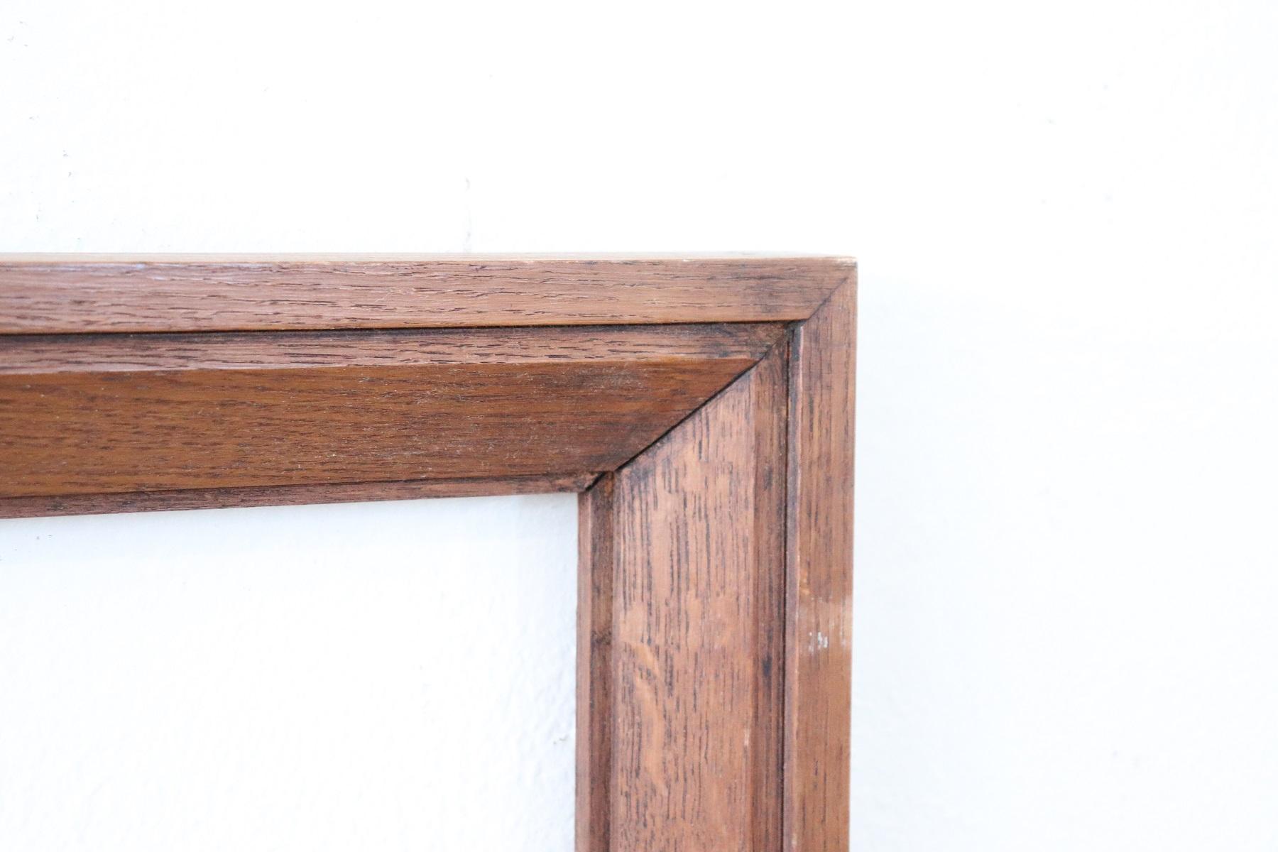 External measures cm 55 x cm 64
Inside cm 55 x cm 46
Refined wood frame ,circa 1930s. Made of solid oakwood. Conditions used look good all photos, no structural damage. You can use this frame according to your imagination with a mirror, a