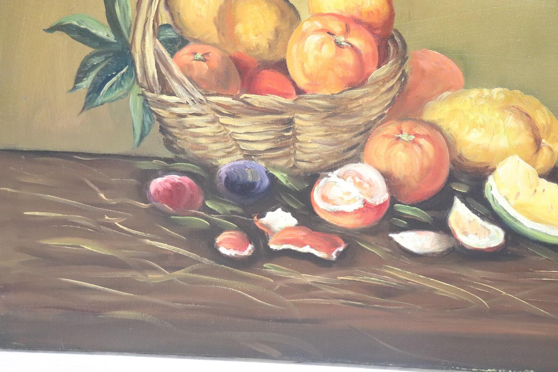 20th Century Italian Oil on Canvas Still Life Painting, Signed In Excellent Condition For Sale In Casale Monferrato, IT