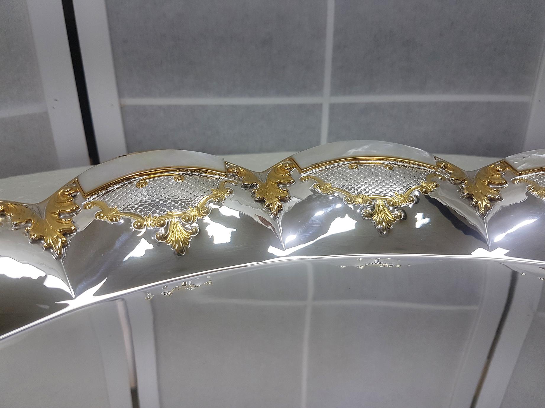 Mother-of-Pearl 20th Century Italian Oval Silver Centerpiece with Mother of Pearl For Sale
