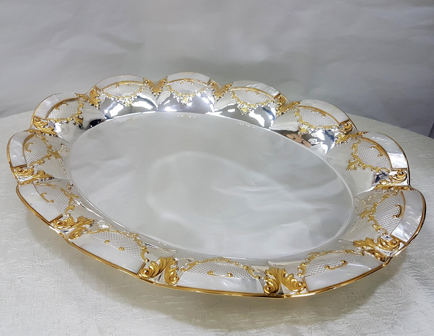 20th Century Italian Oval Silver Centerpiece with Mother of Pearl For Sale 2