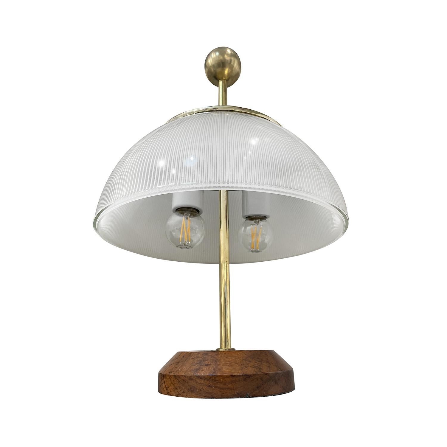 20th Century Italian Pair of Alfa Glass Table Lamps by Artemide & Sergio Mazza For Sale 1