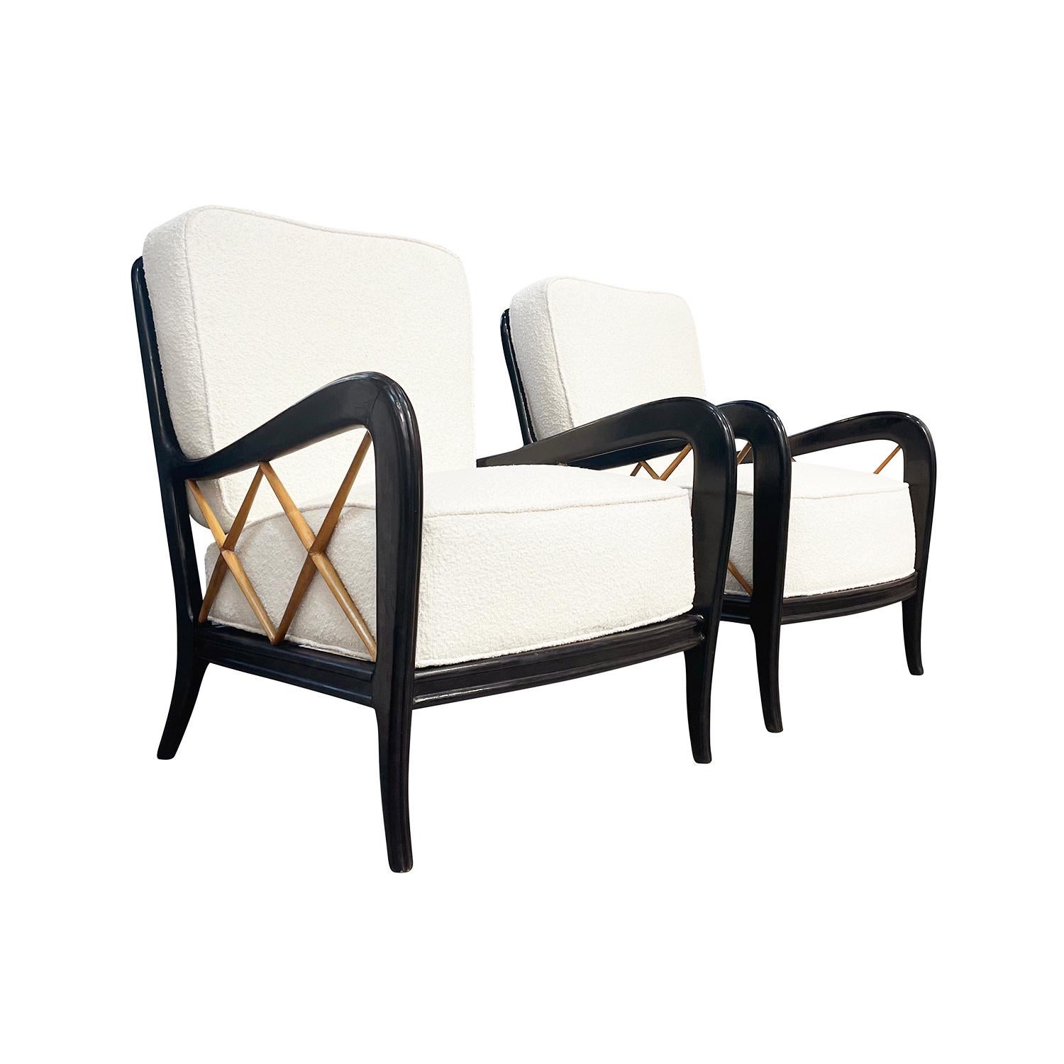 Fabric 20th Century Italian Pair of Beech, Maplewood Lounge Chairs by Paolo Buffa For Sale