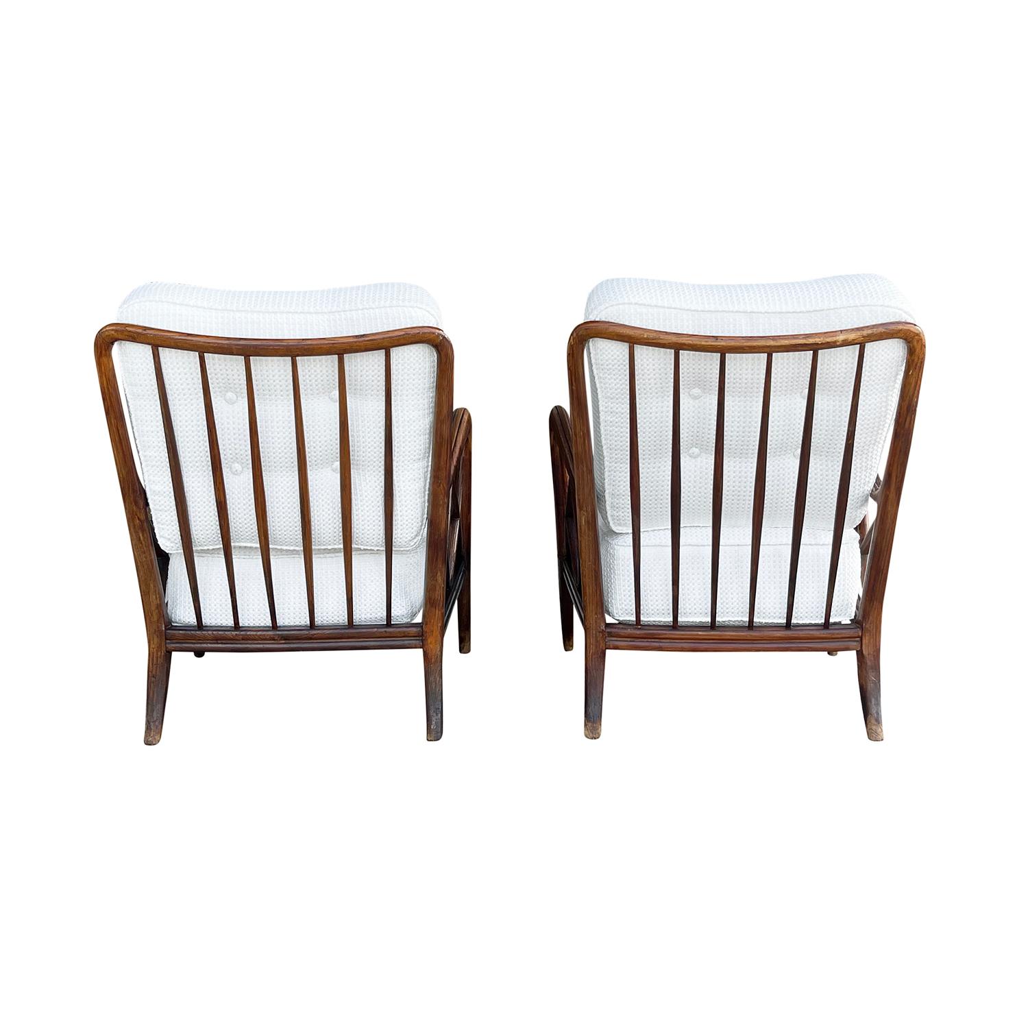 20th Century Italian Pair of Beechwood Armchairs by Paolo Buffa In Good Condition In West Palm Beach, FL