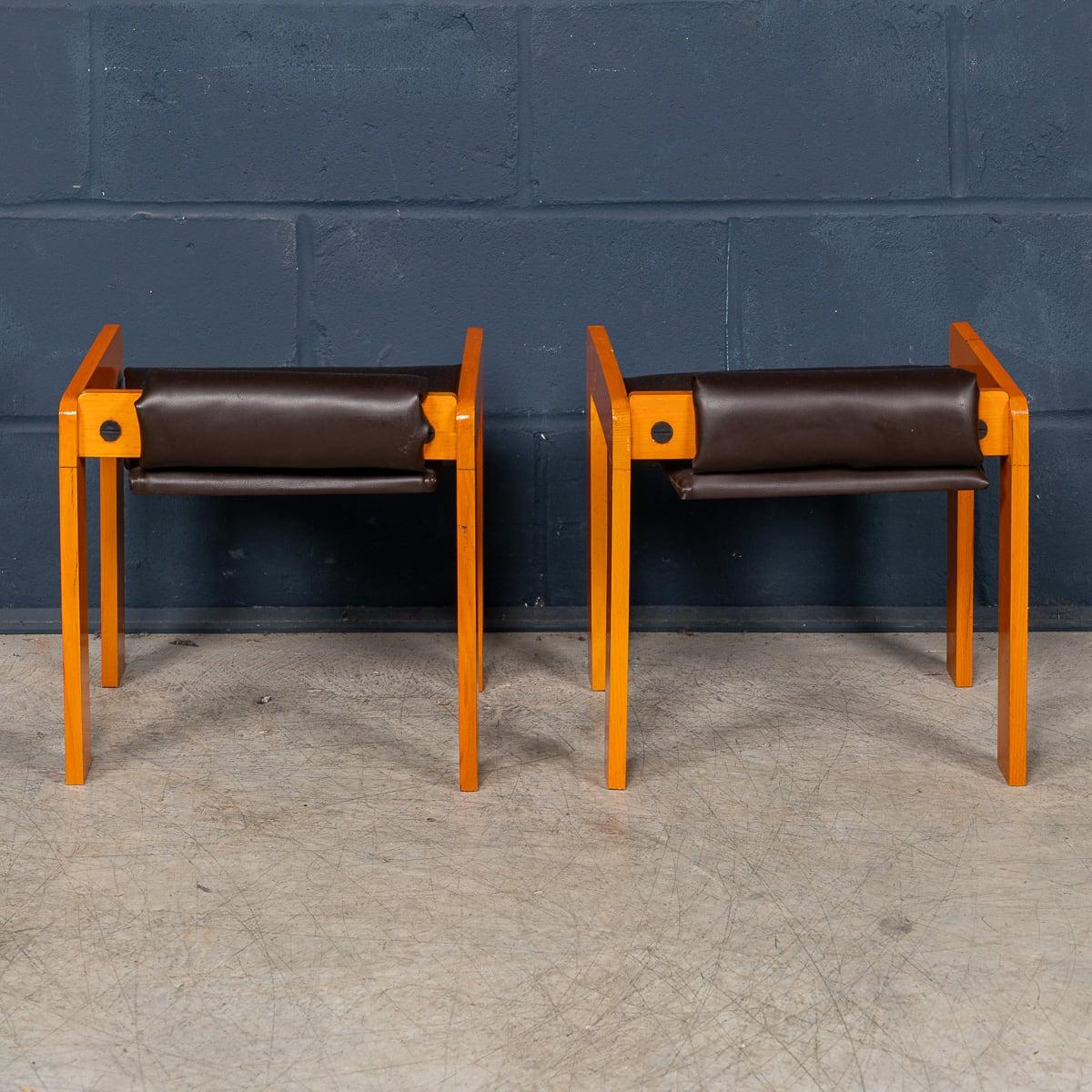 Leather 20th Century Italian Pair Of Children's Bauhaus Style Armchairs c.1980 For Sale